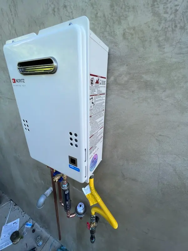 Tankless water heater installation for Rydal homes
